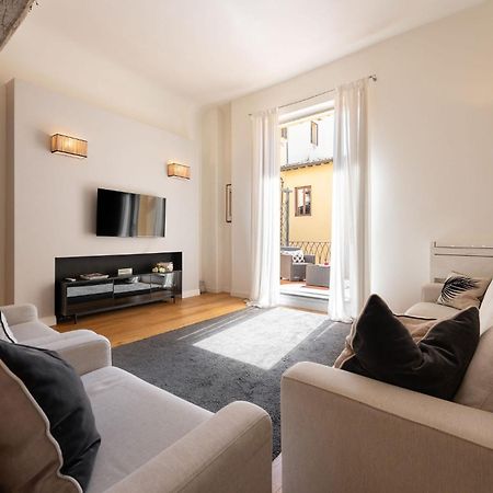 Ta - One Bedroom Luxury Apartment In The Fashion District Florence Buitenkant foto