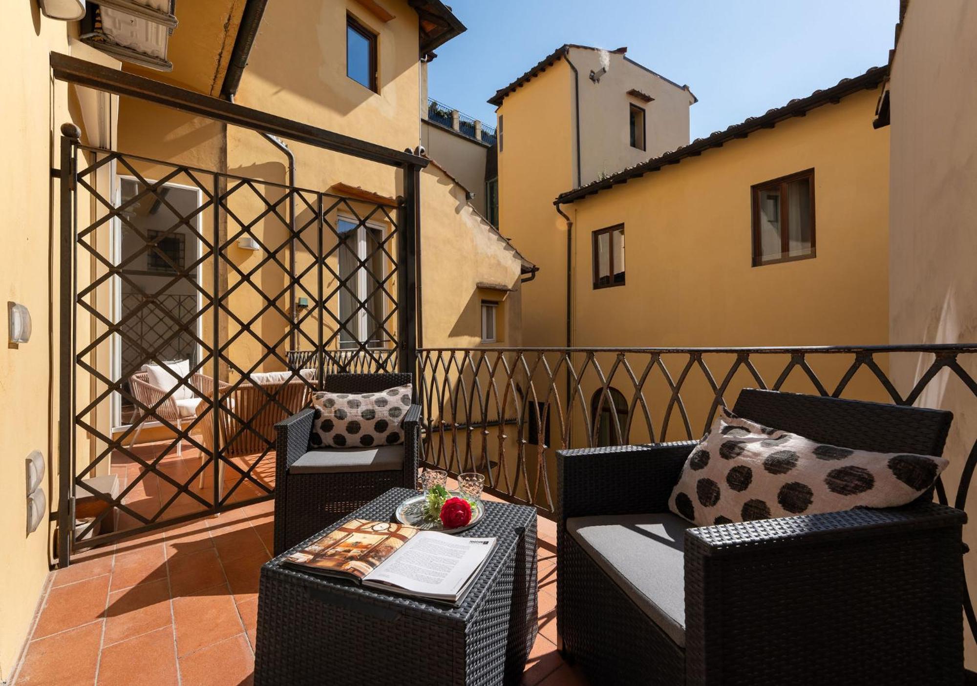 Ta - One Bedroom Luxury Apartment In The Fashion District Florence Buitenkant foto
