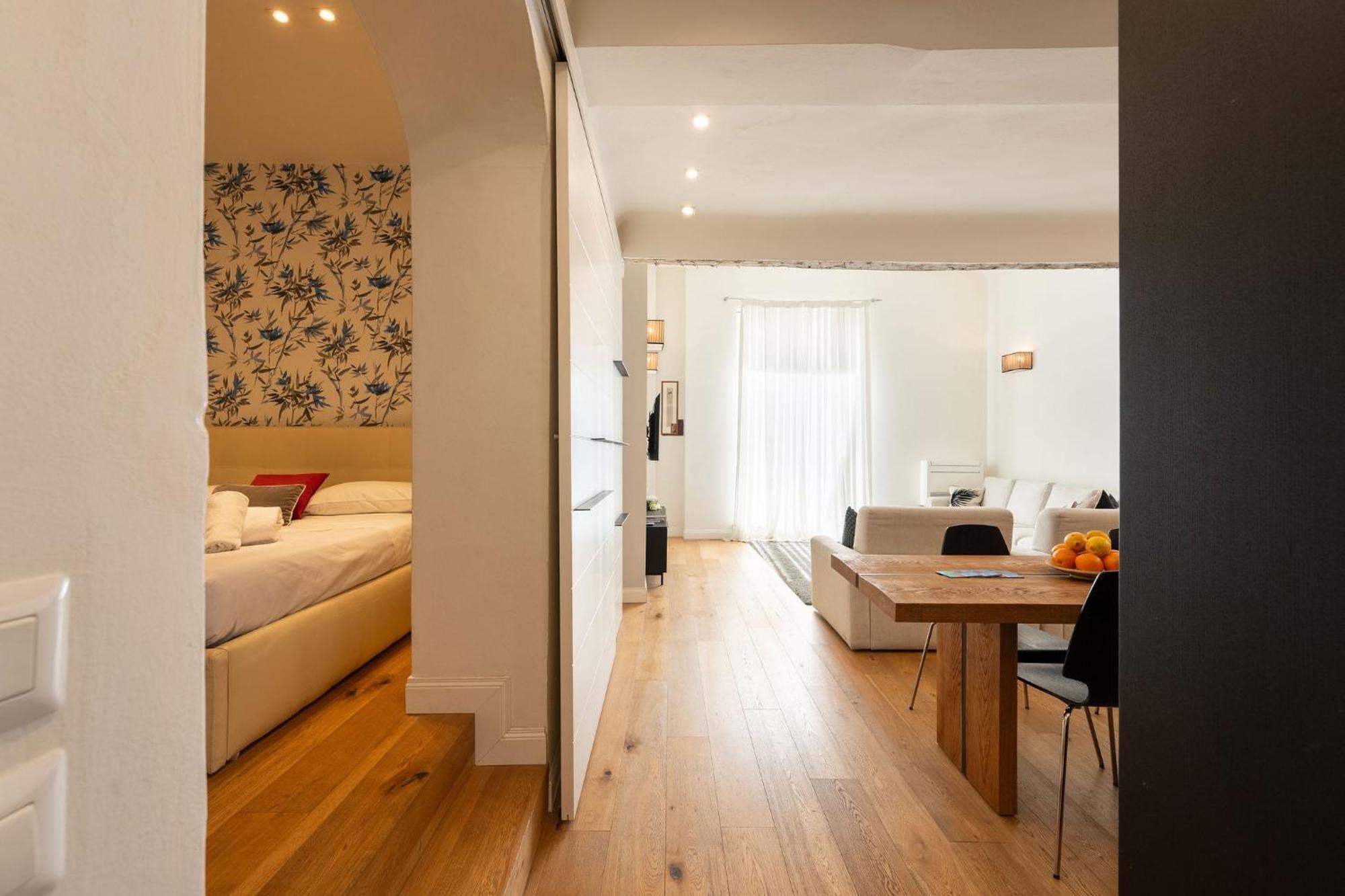 Ta - One Bedroom Luxury Apartment In The Fashion District Florence Buitenkant foto
