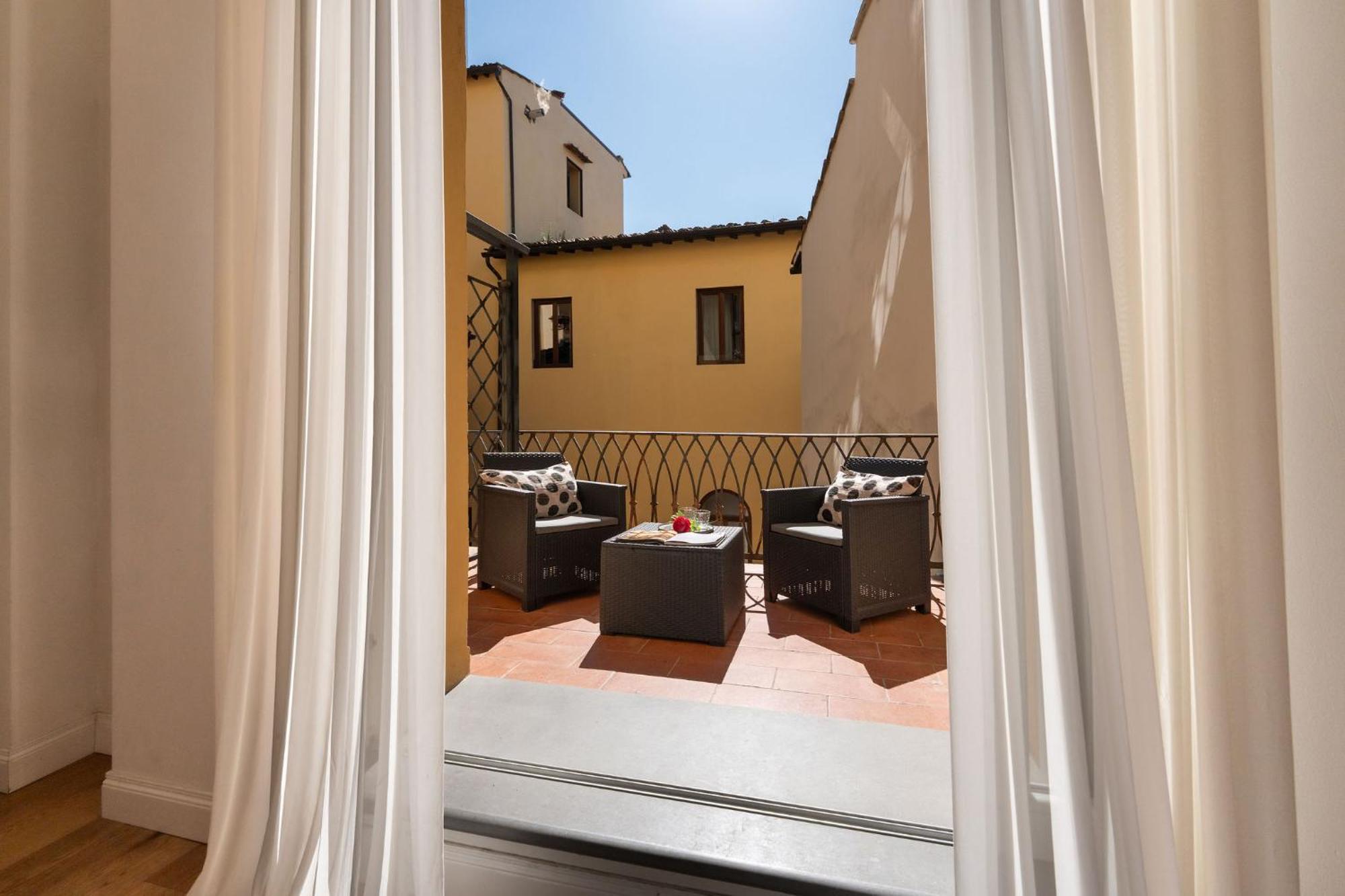 Ta - One Bedroom Luxury Apartment In The Fashion District Florence Buitenkant foto