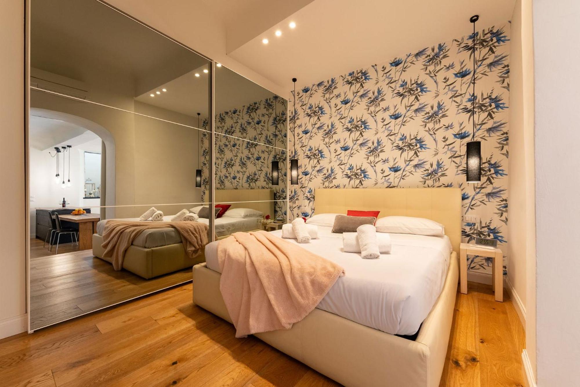 Ta - One Bedroom Luxury Apartment In The Fashion District Florence Buitenkant foto