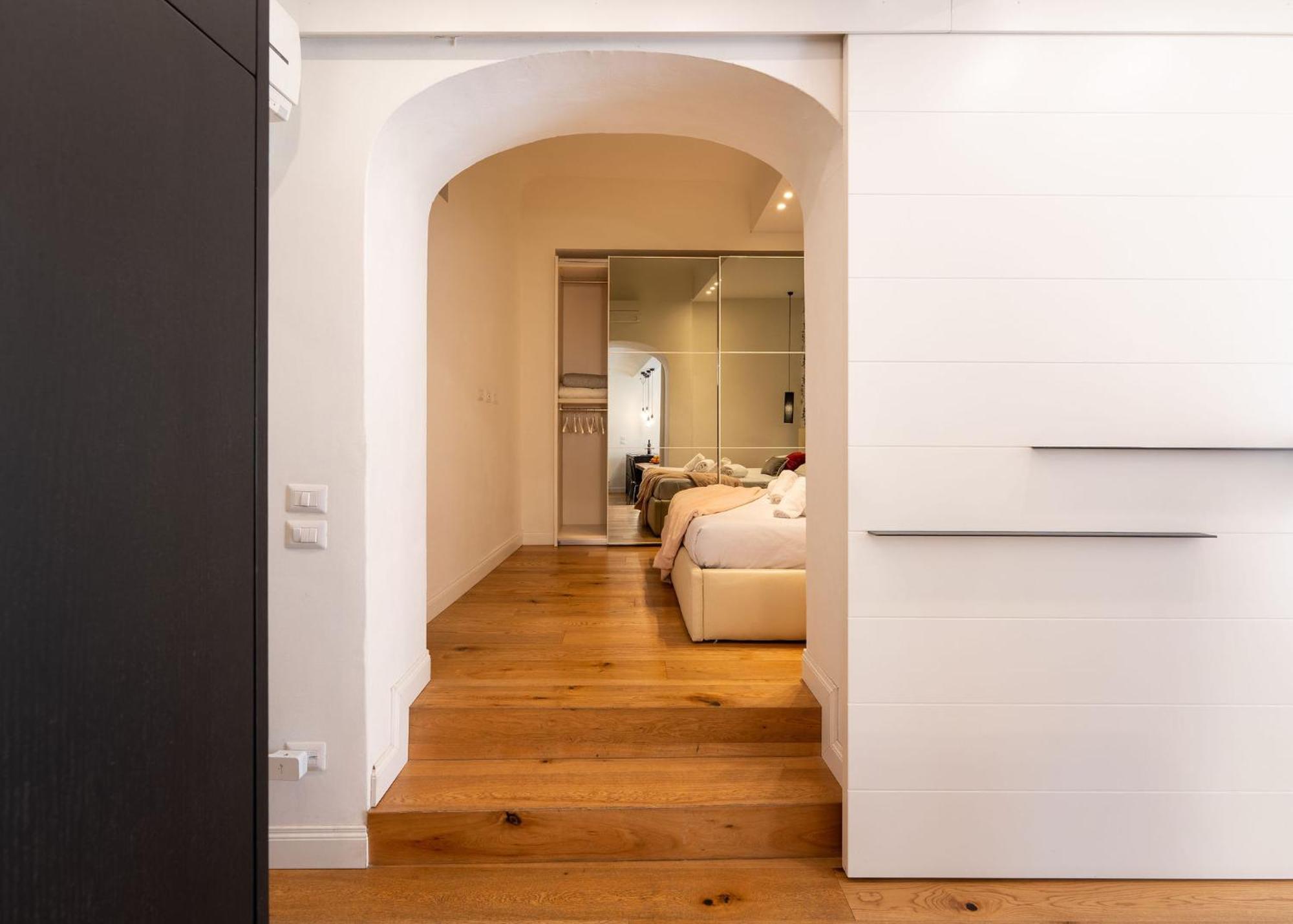 Ta - One Bedroom Luxury Apartment In The Fashion District Florence Buitenkant foto